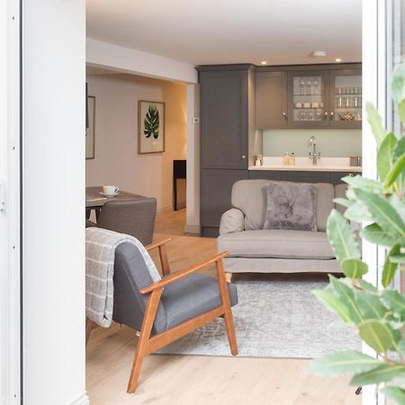 The Burrow By Harrogate Serviced Apartments Esterno foto