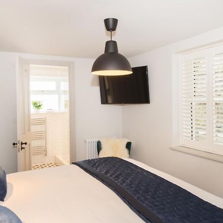 The Burrow By Harrogate Serviced Apartments Esterno foto