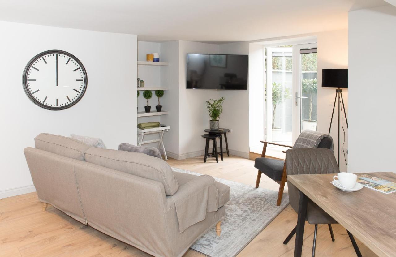 The Burrow By Harrogate Serviced Apartments Esterno foto
